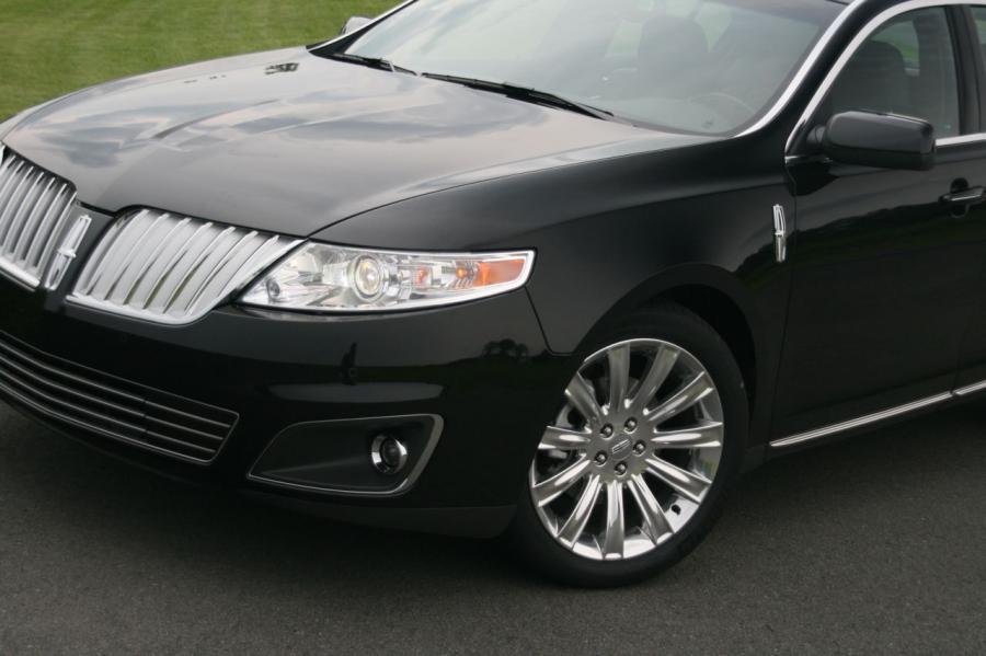 Lincoln MKS 2008 года  (фото 56 из 284)